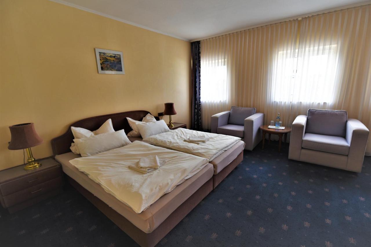 Landhotelullrich Baumholder Ngoại thất bức ảnh